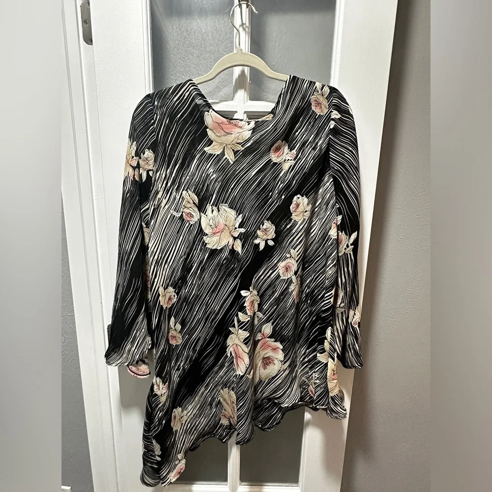 Ashley Stewart Floral Top - Picture 5 of 5
